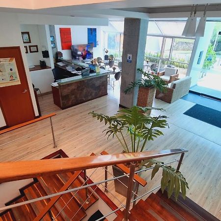 Habitat Suites Hotel 佩雷拉 外观 照片