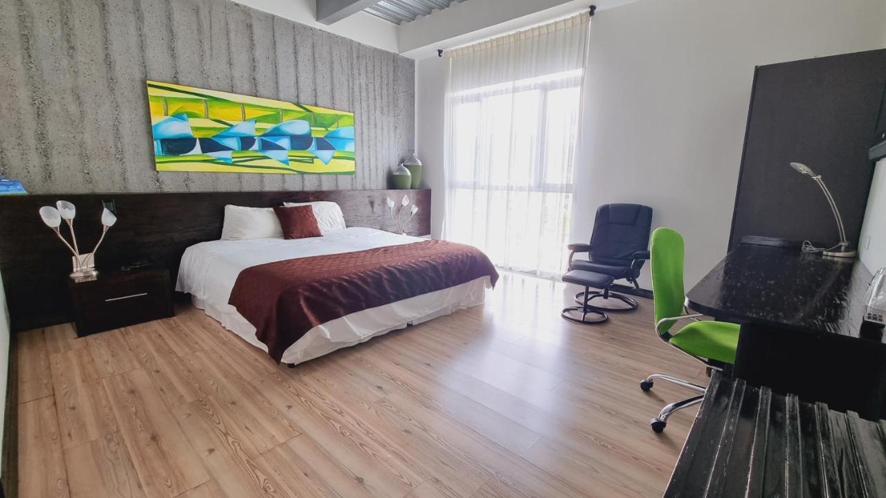 Habitat Suites Hotel 佩雷拉 外观 照片