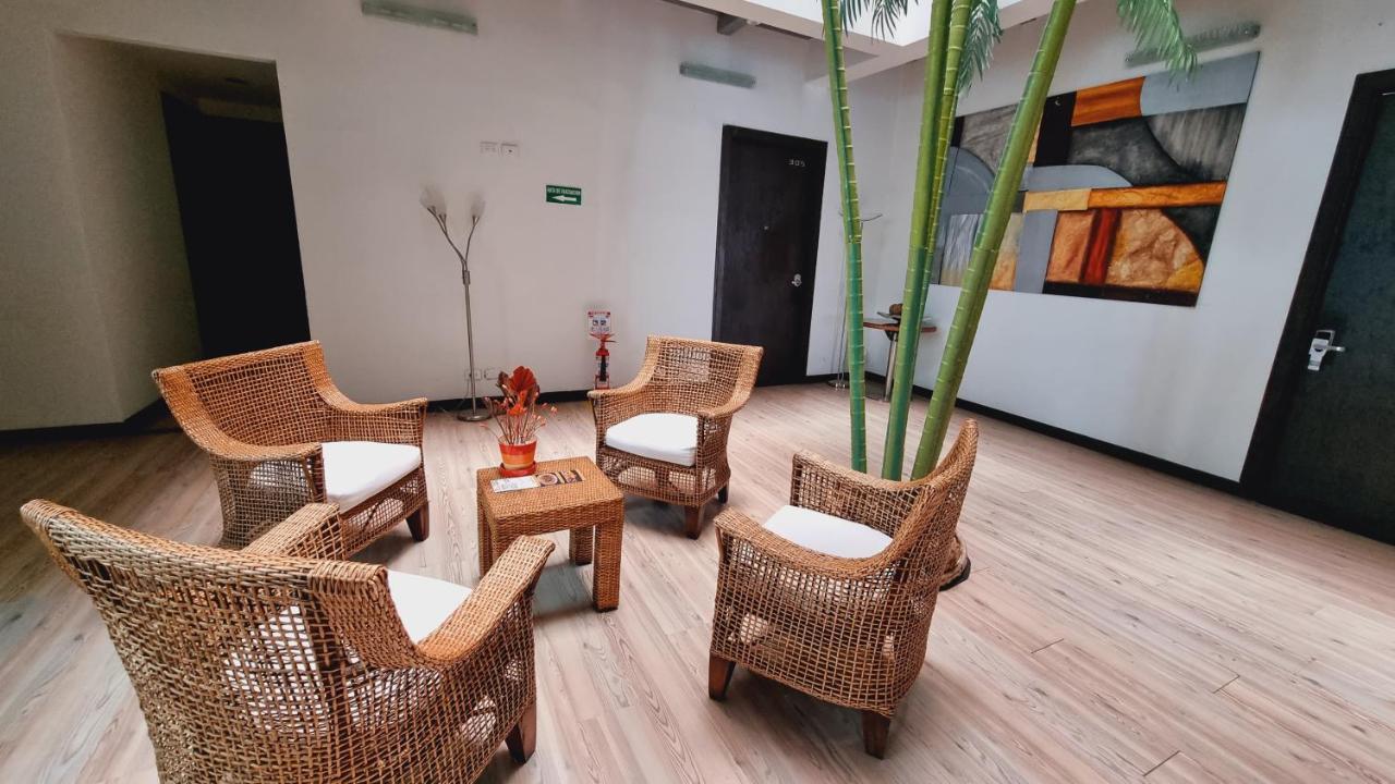 Habitat Suites Hotel 佩雷拉 外观 照片